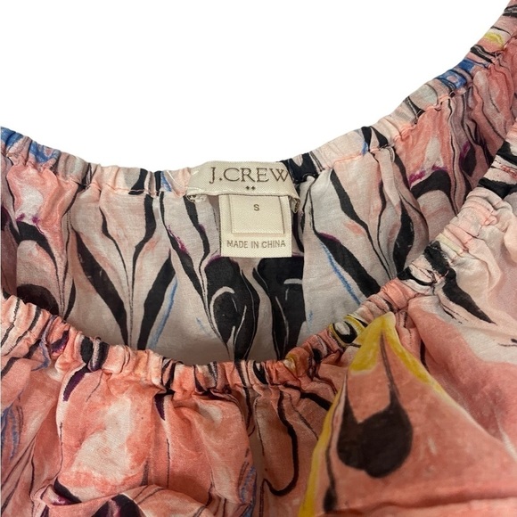 J. Crew silk blend blouse, beautiful light weight and flowey. So feminine! - Picture 3 of 5
